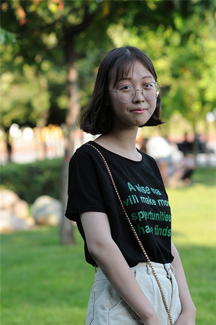 李霏芸